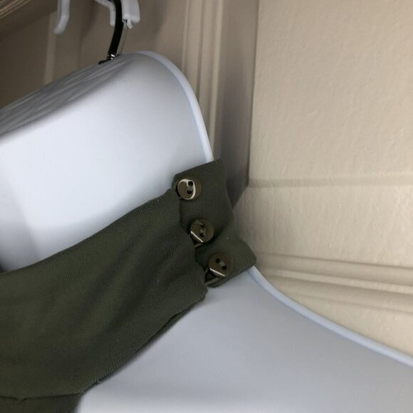 Bebe Olive Mock Neck Strappy Midi Dress Size XXS (Brand New) - Picture 4 of 9